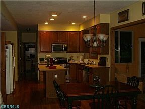 5th image of 3287 Harbor Dr
