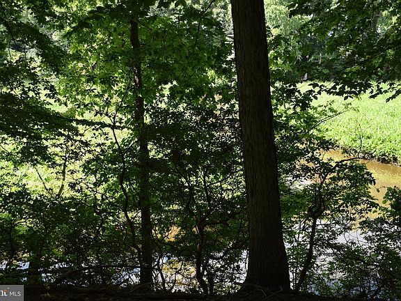 3rd image of High Banks Dr