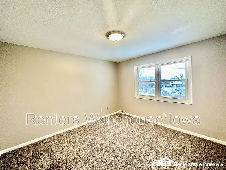 4926 Madison Ave — Photo 37