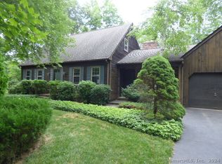 15 W Ridge Rd, Southington, CT 06489