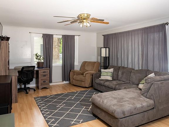2nd image of 4413 Ryan Ave
