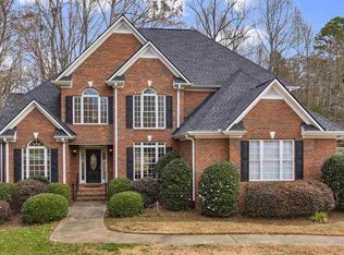 406 Little Farm Dr, Spartanburg, SC 29302