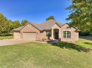 12600 Roadrunner Hl, Guthrie, OK 73044