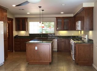 21230 Velicata St, Woodland Hills, CA 91364
