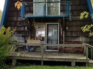 35871 Maple Dr, Union City, PA 16438