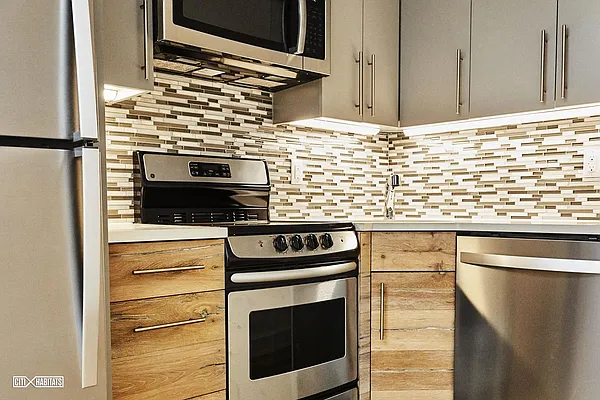 Rented by Citi Habitats | media 11