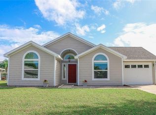 5845 Pauma Pl, Sarasota, FL 34232