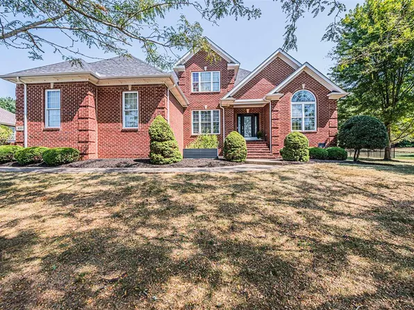 820 Mandarin Ave, Bowling Green, KY 42104