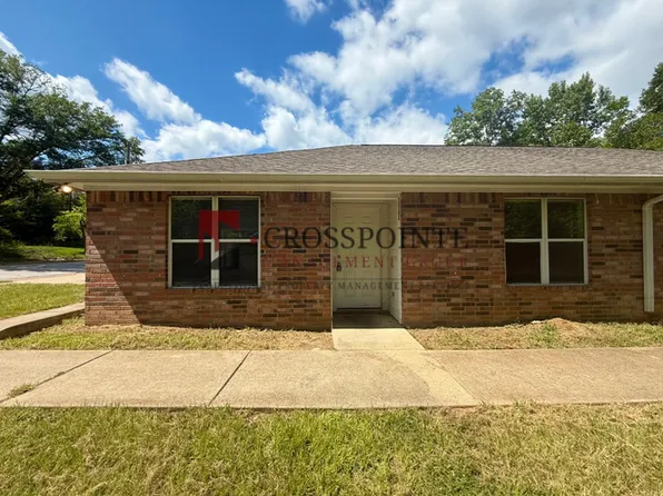 2215 N Palace Ave, Tyler, TX