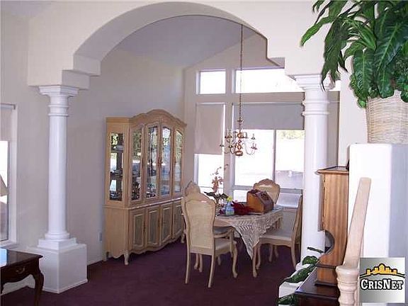 3rd image of 40324 Castana Ln