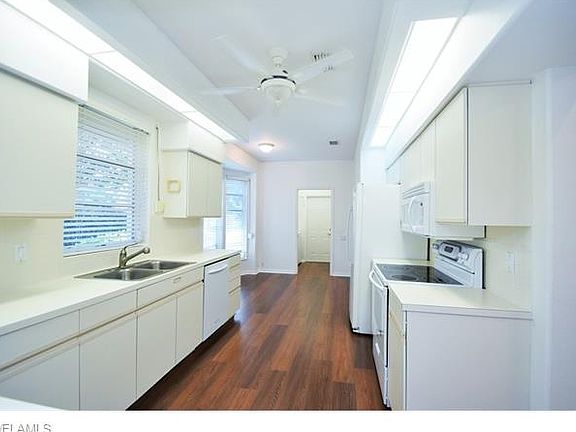 2nd image of 12041 Sabal Dunes Ln