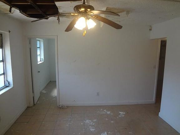 5th image of 15150 NE 16th Ave