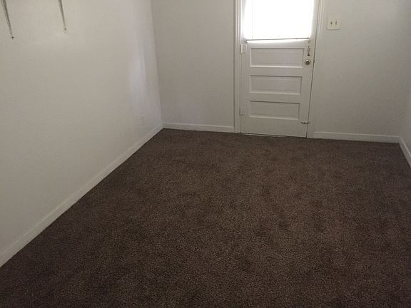 5th image of 902 Pleasant Dr