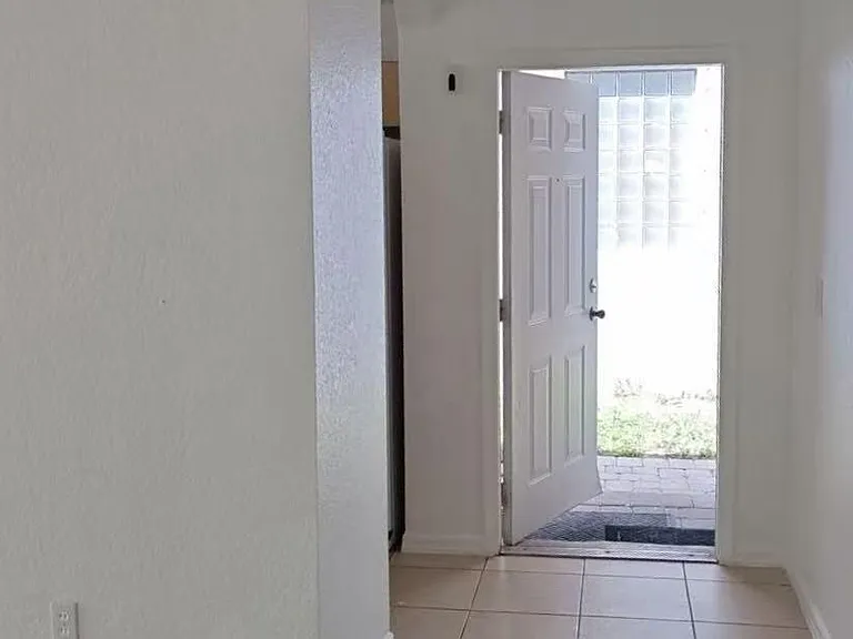 1187 Winding Rose Way — Photo 6