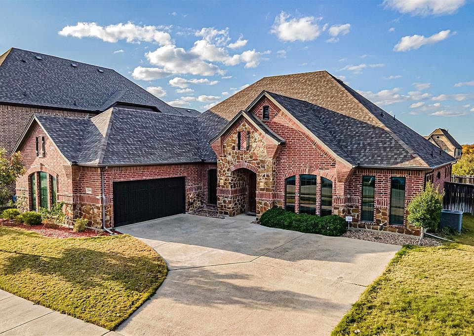 1st image of 100 Diablo Dr