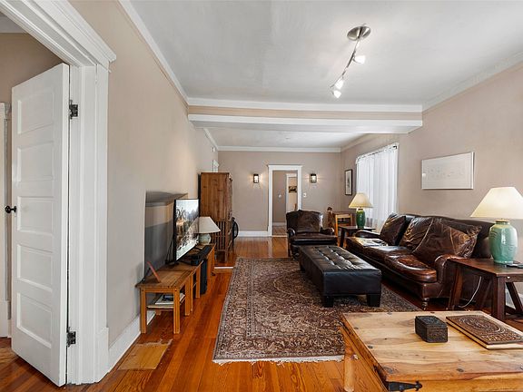 2nd image of 614 Paseo De Peralta