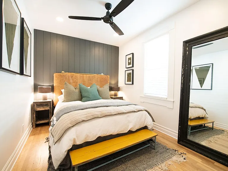 333 W Cota St #B — Photo 18