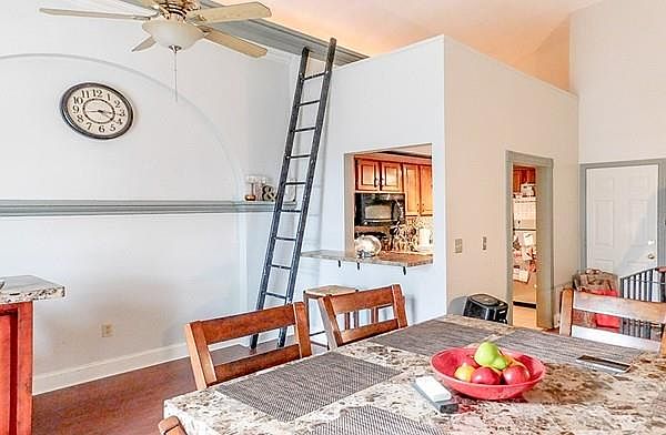 1st image of 7 Park St APT 11
