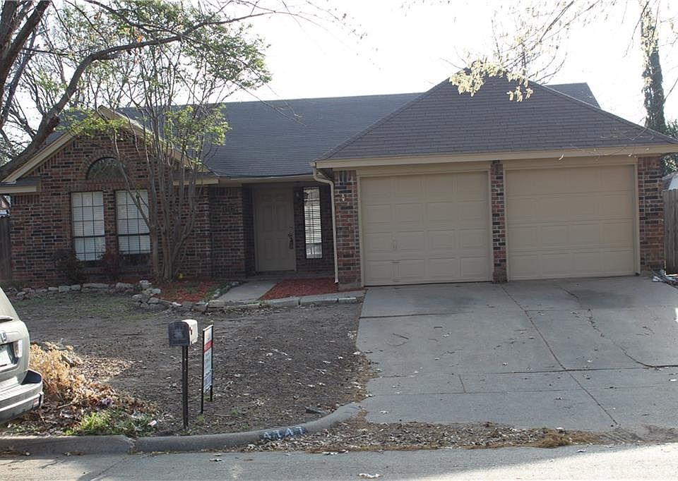 1st image of 4747 Cornflower Dr