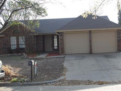 4747 Cornflower Dr, Arlington, TX, 76018