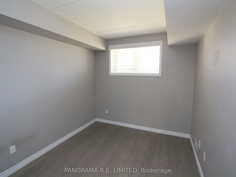 243 Rachel Cres #G — Photo 11