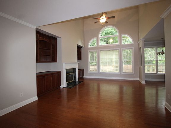 4th image of 3020 W Michelle Dr
