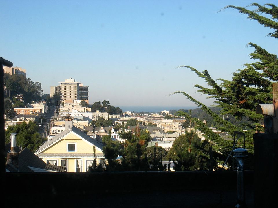 1st image of 903 Ashbury St APT 5