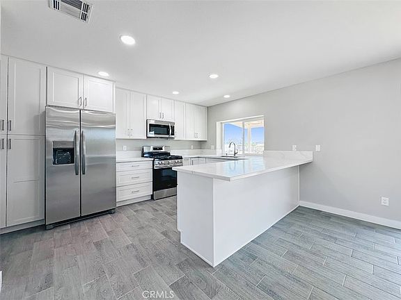 4th image of 10655 9th St