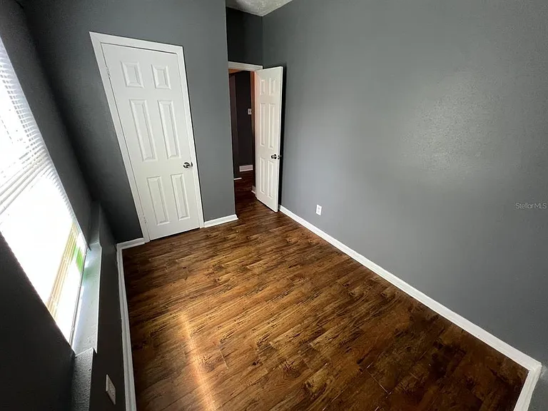 1708 E Nome St — Photo 10