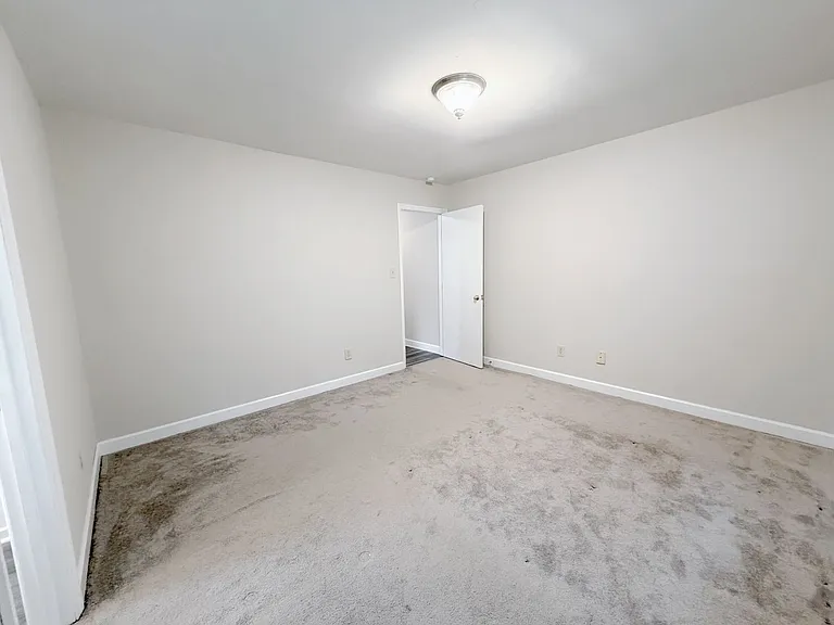 433 Creekway Dr — Photo 30