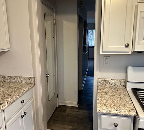 5th image of 21011 Westway Dr