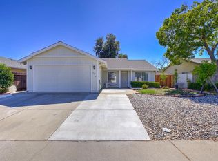 8250 Scenic Hills Way, Sacramento, CA 95828