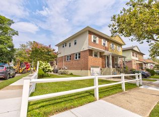 57-03 Cloverdale Blvd, Oakland Gardens, NY 11364