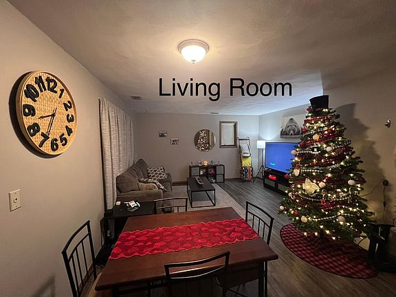 4th image of 13 N Lawler St APT 1