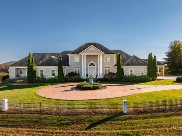 755 Grandview Drive, Sparta, NC 28675