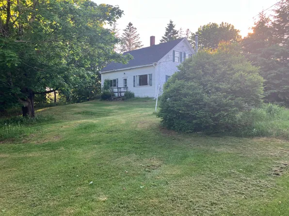 6 Case Drive, Lubec, ME 04652