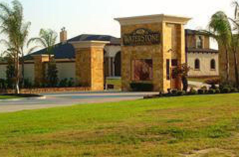 1st image of 128 Waterstone Dr