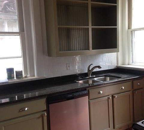 4th image of 813 Manteo St APT 1