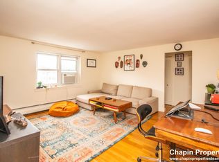 79 Brookline St #6, Chestnut Hill, MA 02467