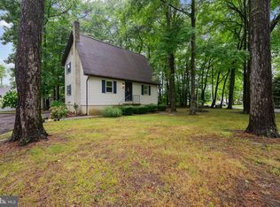 6 Sussex Dr, Ocean View, DE 19970