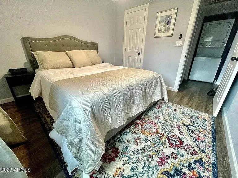 1808 E Yale St #3 — Photo 14
