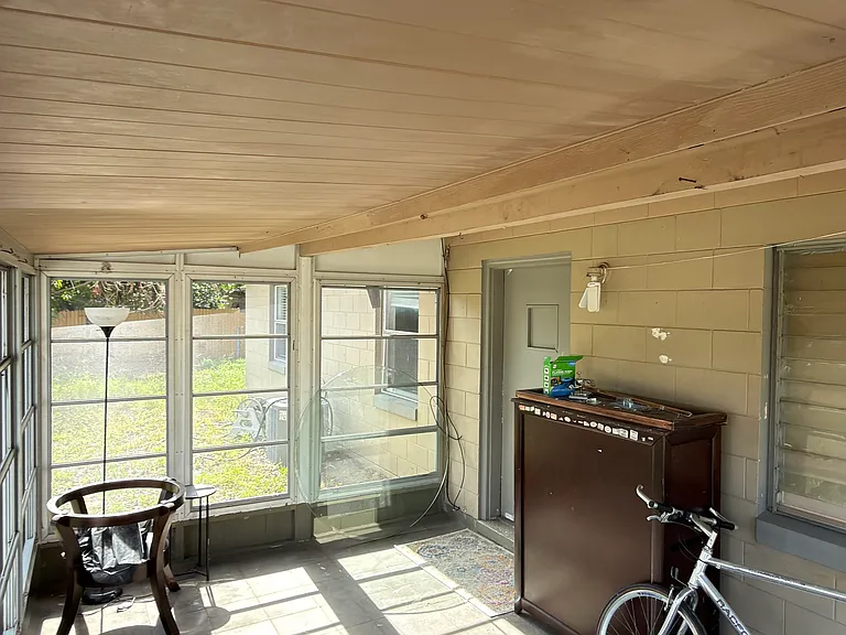 N Observatory Dr — Photo 7