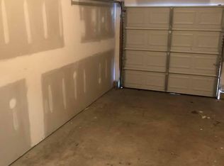 85 Kenney St #B, Bristol, CT 06010