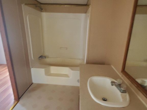 3rd image of 1504 N Winfree St Trailer 13