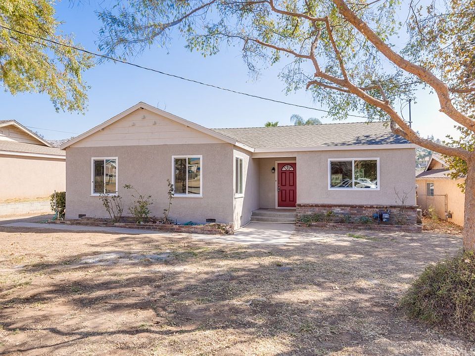 1st image of 2389 Reservoir Dr