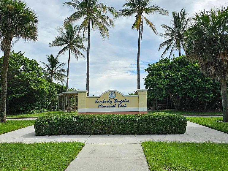 1115 S Ocean Dr #3 — Photo 33