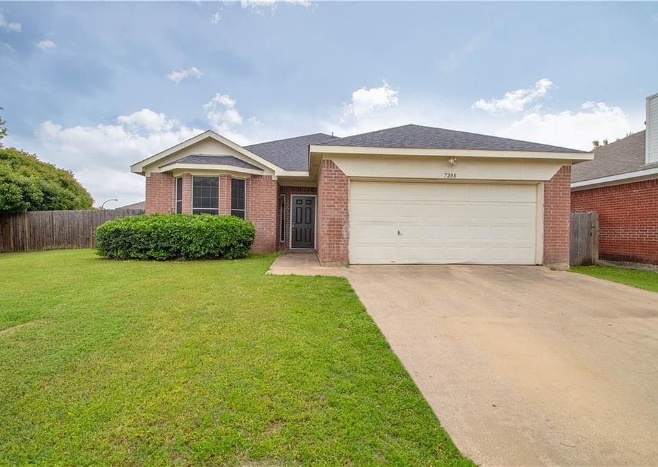 1st image of 7208 Park Creek Cir E