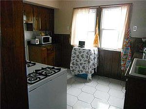 2nd image of 35 Pendennis Pl