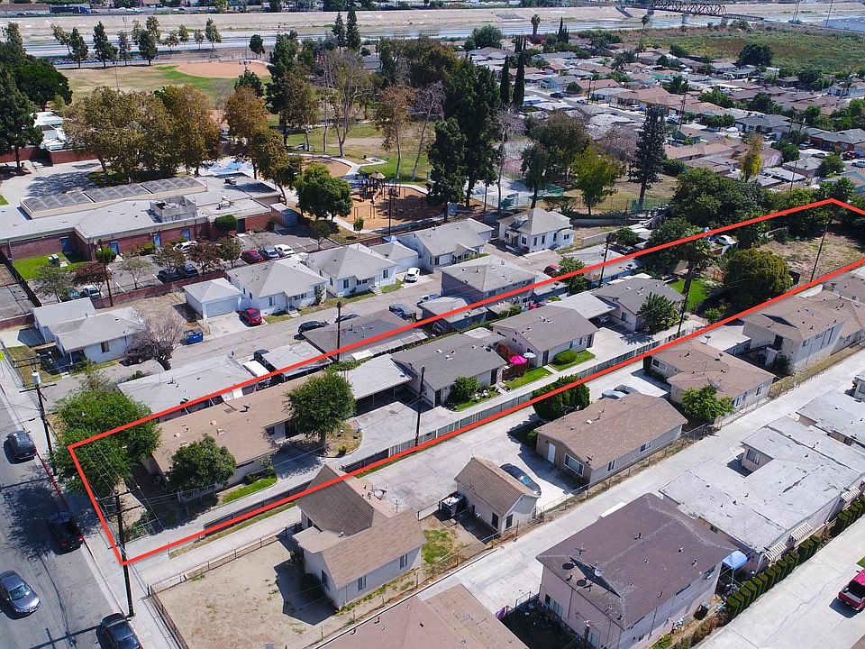 1st image of 5204 Santa Ana St