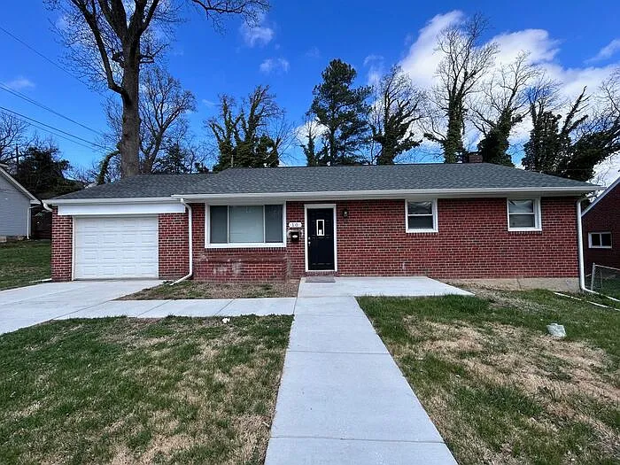 99 Walnut Ave — Photo 2
